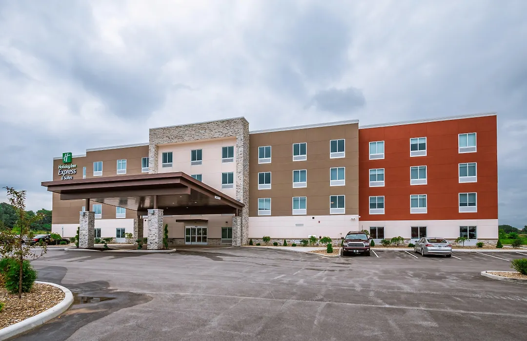 Holiday Inn Express & Suites- South Bend Casino By Ihg-1